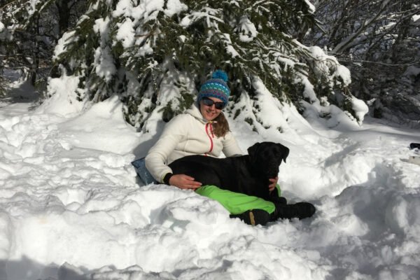 Le chien et la neige: problèmes intestinaux…