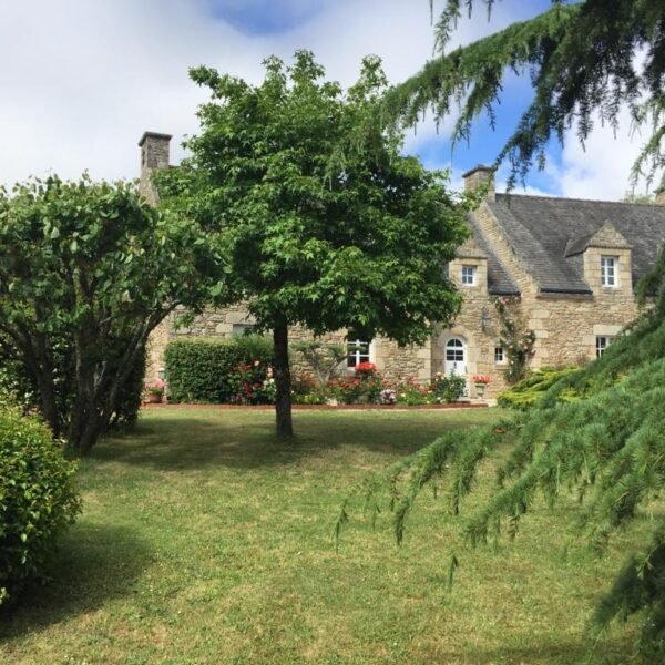 Jardin clos des Chambres d'hôtes Le Manoir de Quatre Saisons en Bretagne à La Turballe en Loire Atlantique