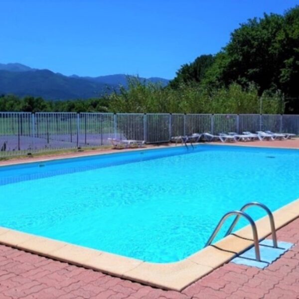 Piscine du Camping les Casteillets à Argelès-sur-Mer dans les Pyrénées Orientales