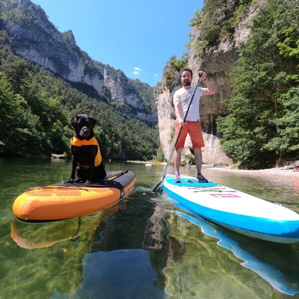 accessoires d'été côté humain, paddle, paddle gonflable, kit paddle gonflable, Aquamarina Fusion 10’10” Sup Table Mixte Adulte, faire du paddle avec son chien, quel paddle choisir pour faire du paddle avec son chien