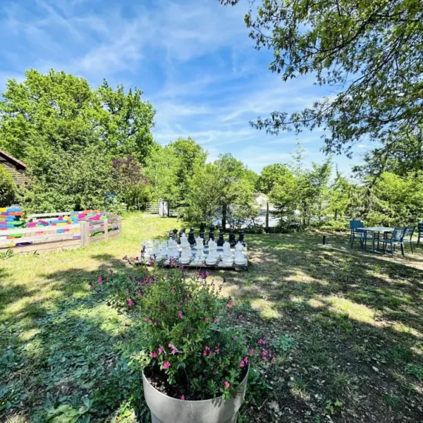 Camping au bois joli - vacances avec son chien en Bourgogne dans l'Yonne