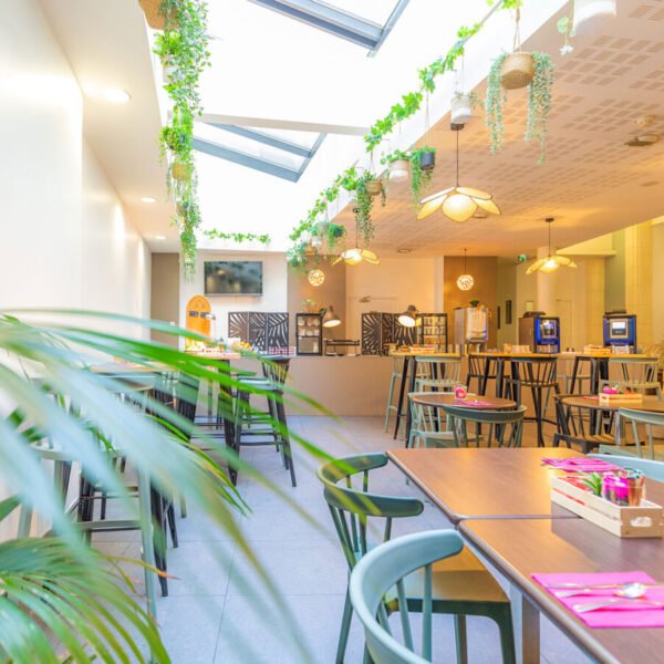 Salle de petits déjeuners à l'Appart'City Confort Nantes Centre en Loire Atlantique dans les Pays de Loire