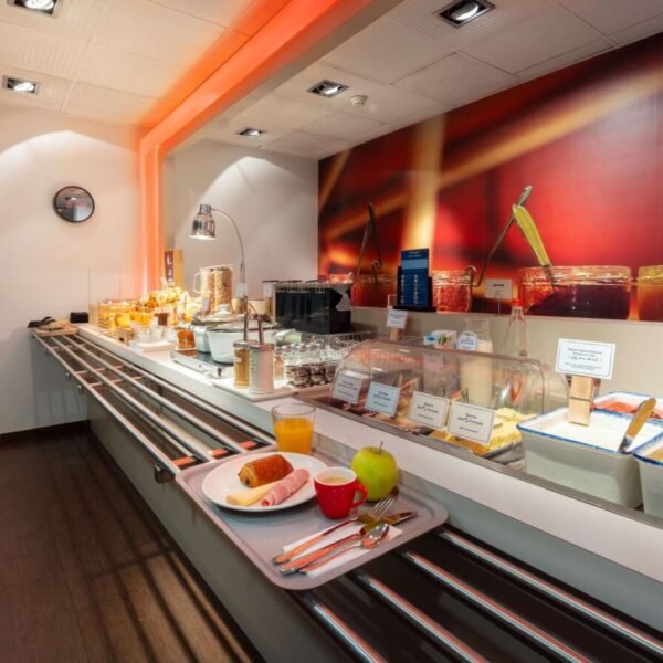 Buffet breakfasts at the Ibis Epernay Center ville Hotel in the Marne in the Grand Est region
