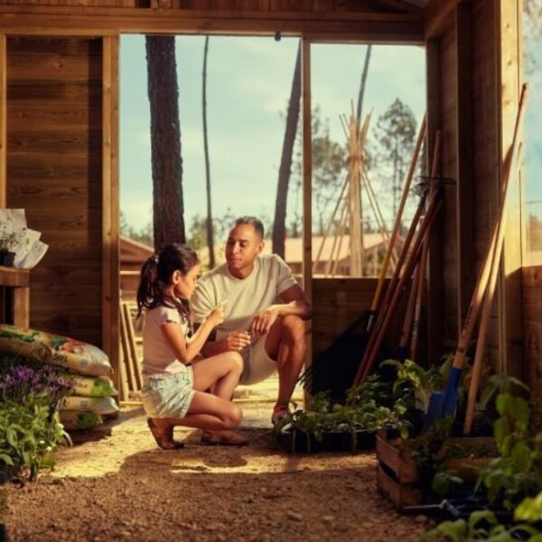 Atelier jardin en famille dans le Center Parc Les Landes de Gascogne dans le Lot et Garonne en Nouvelle Aquitaine