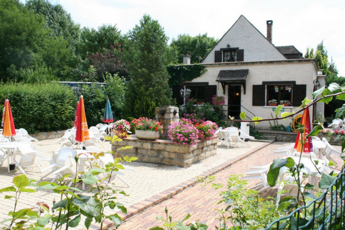 Camping les Courtilles du Lido