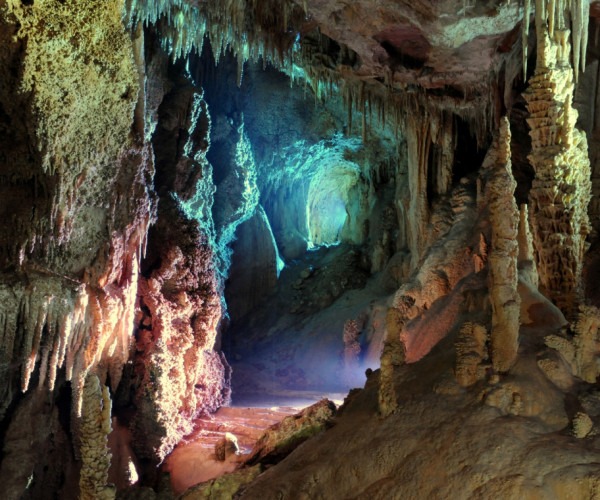 Grotte de la Salamandre