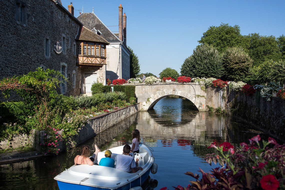 Capitainerie de Bonneval – Bateaux électriques