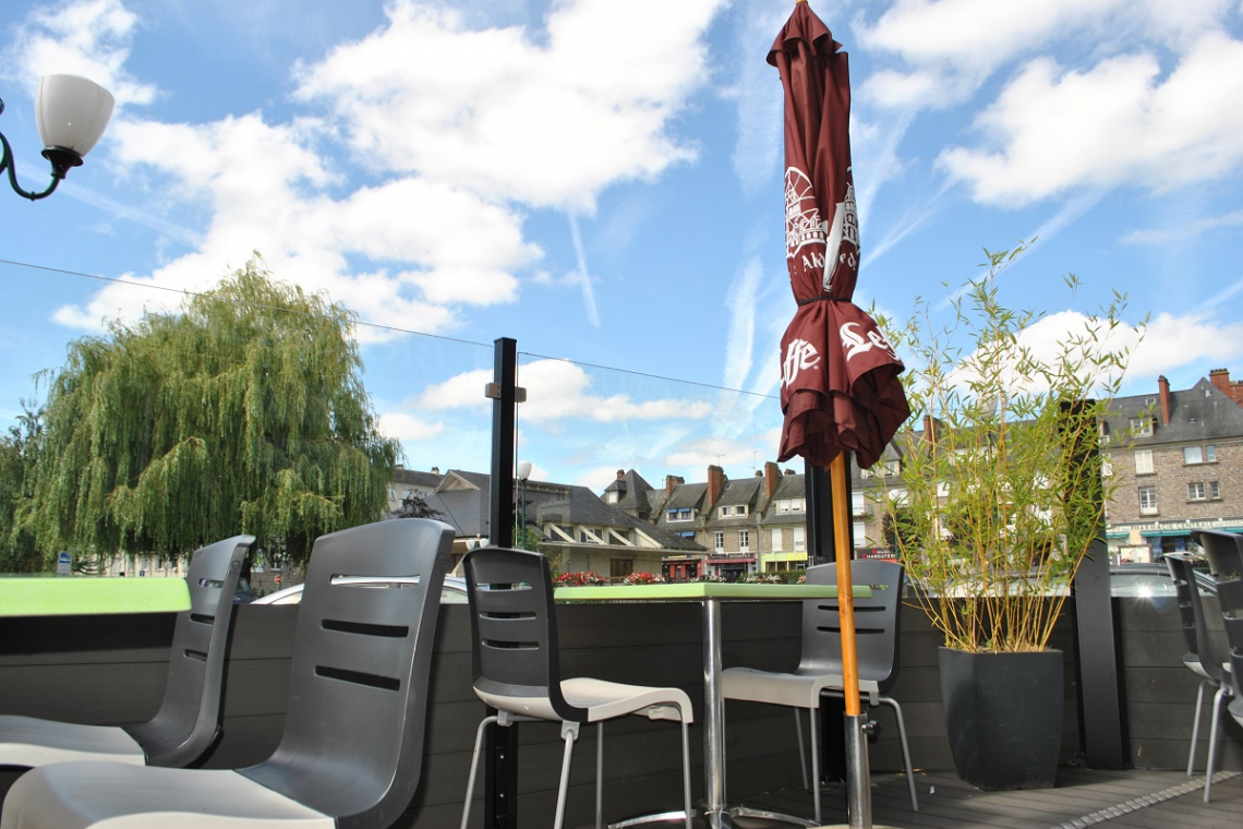 Le café des quais