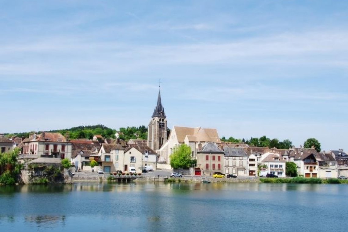 Le Camping des Berges de l’Yonne