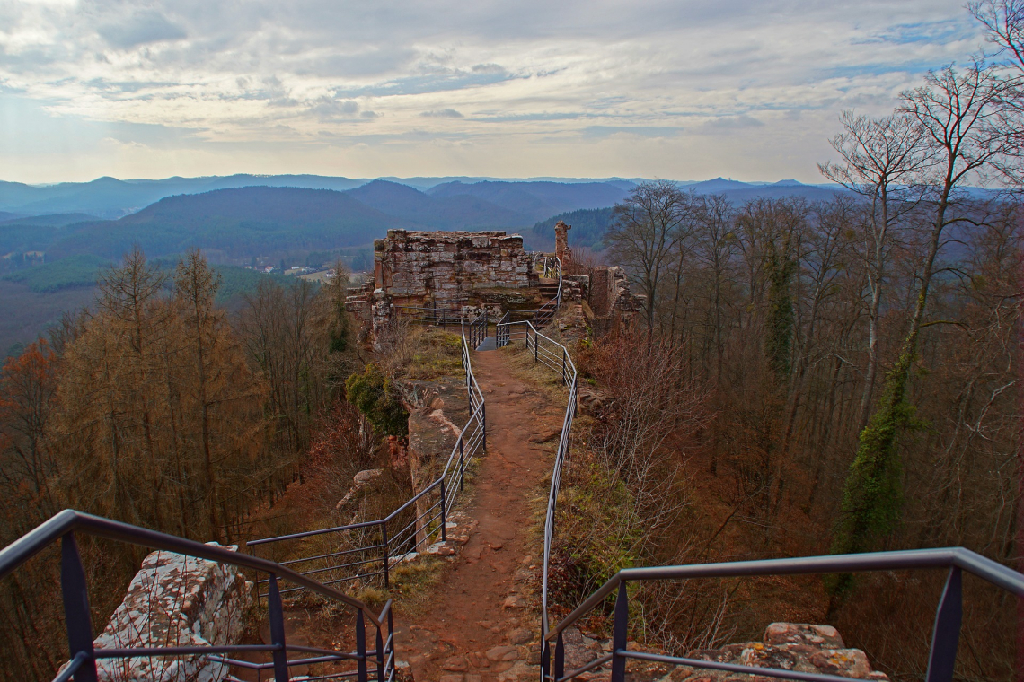 Le Château de Falkenstein et le Helfenstein