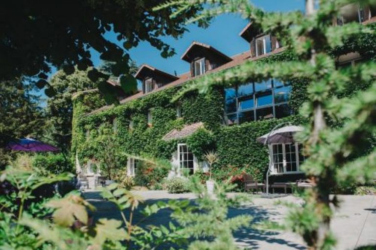Hôtel Restaurant Les Olivades – photo 1