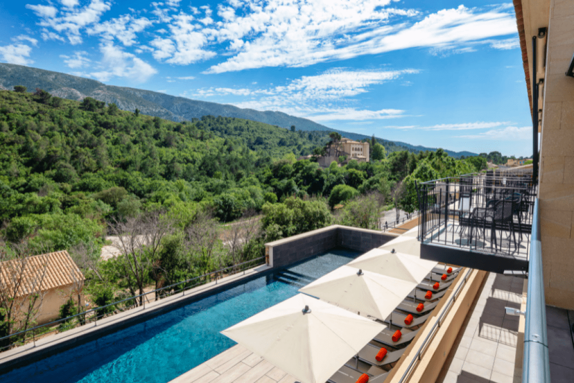 Hôtel Sainte Victoire 4* – 1 Clef Michelin