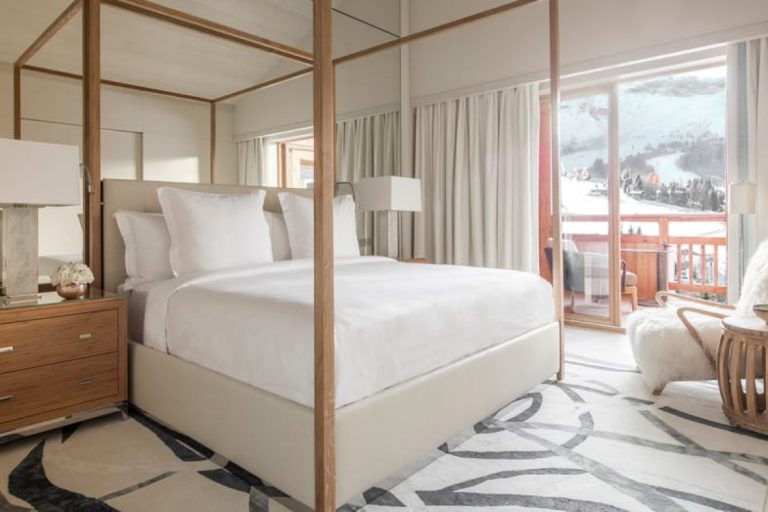 Four Seasons – photo 1