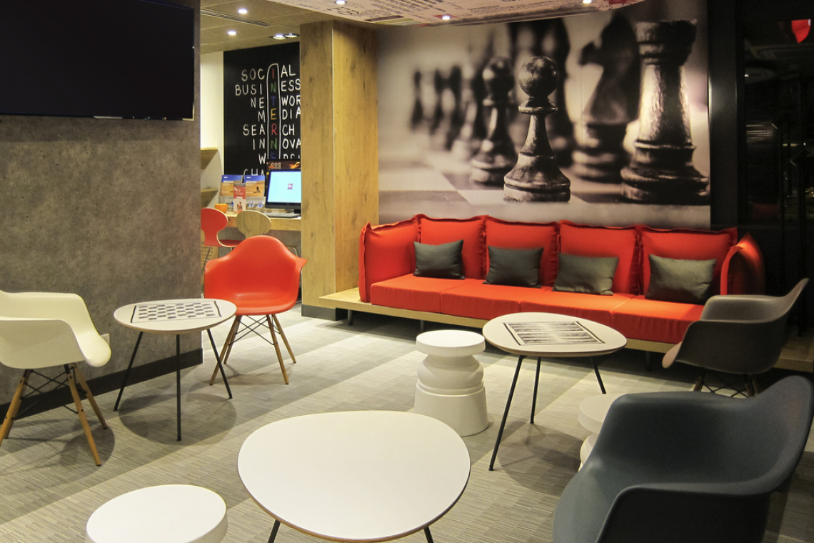 Hôtel Ibis Limas