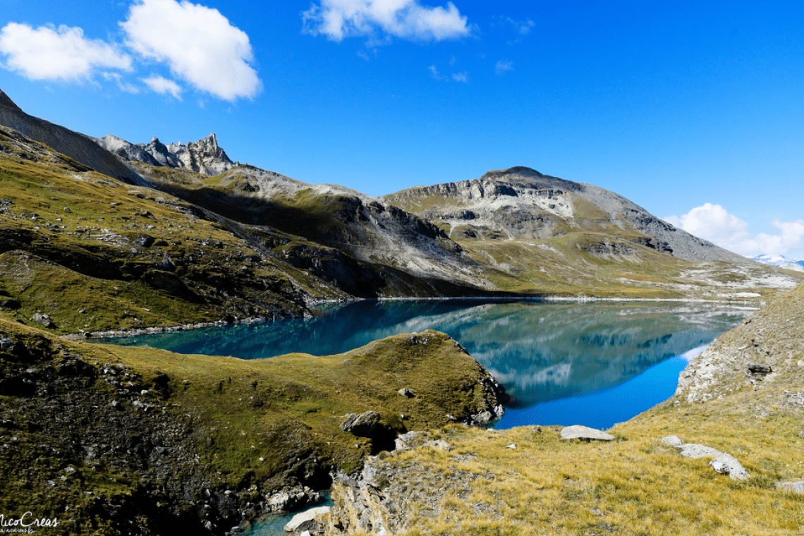 Lac de la Sassière
