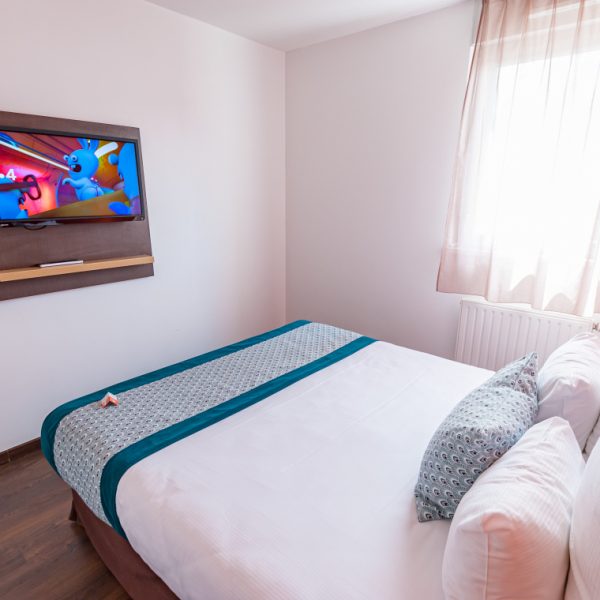 Chambre double à l'Apparthôtel Privilodges Clermont-Ferrand en Auvergne dans le Puy de Dôme