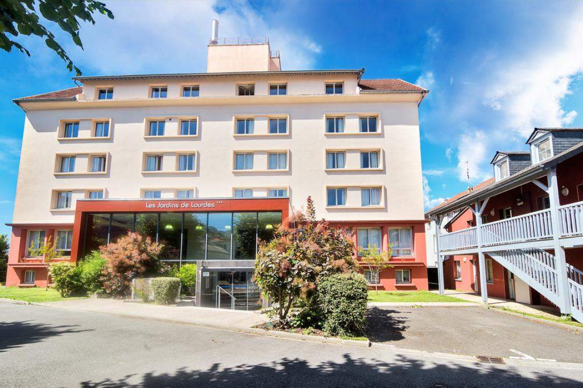 Zenitude Hôtel – Les Jardins de Lourdes