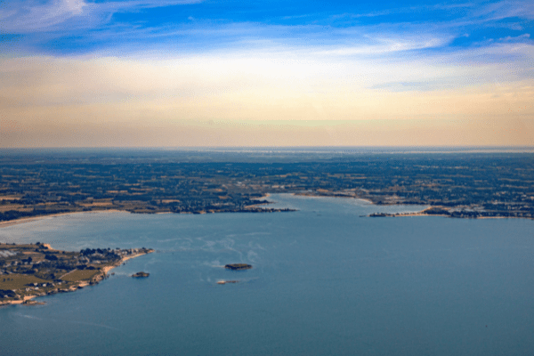 Top 5 des plages autorisées aux chiens en Loire-Atlantique