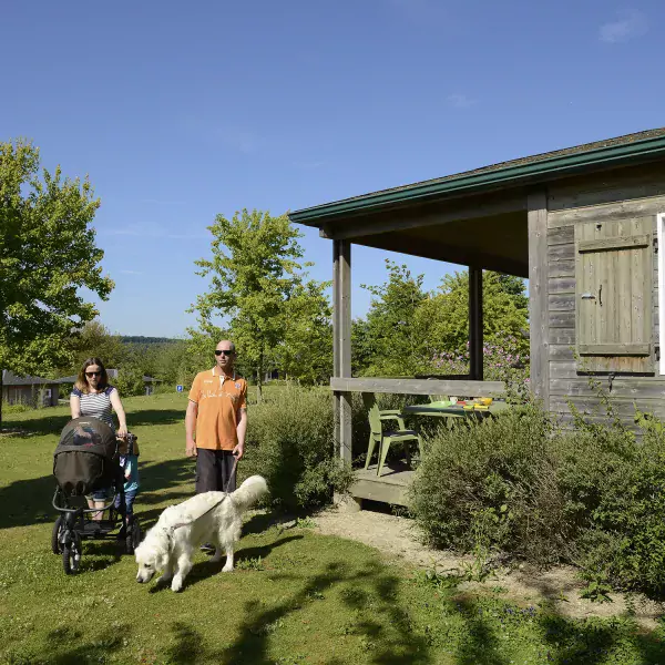 Parc-de-loisirs-et-camping-de-Lery-Poses dans l'Eure - animaux acceptés - EmmèneTonChien.com