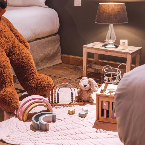 L’hôtel l’Auberge de la source dans le Calavados animaux acceptés - EmmèneTonChien.com