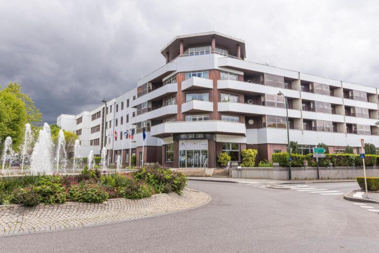 hôtel chiens acceptés Thonon-les-Bains, hôtel chiens acceptés lac Léman, Hôtel Savoie Léman, chiens acceptés avec supplément, Thonon-les-Bains, Haute-Savoie, Auvergne-Rhône-Alpes