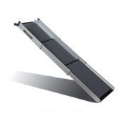 dog transport and travel, traveling by car with your dog, taking the car with your dog, dog access ramp, dog ramp to get out of the trunk, Petsafe telescopic ramp, shop emmenetonchien.com