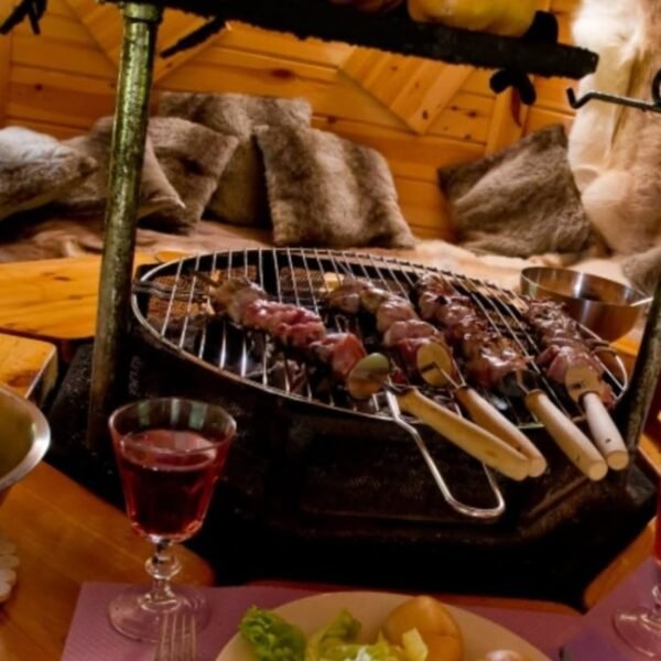 Barbeque au Le Château des Lumières à Sare dans le Pyrénées-Atlantiques en Nouvelle-Aquitaine
