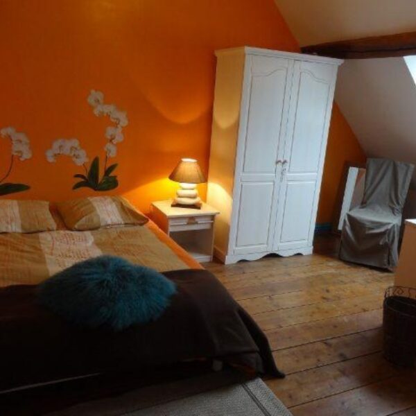Chambre double des Gîtes La Maison d'Anna, la Maison d'Auriane, la Maison côté Marais à Bourges en Berry dans le Cher en Centre Val de Loire