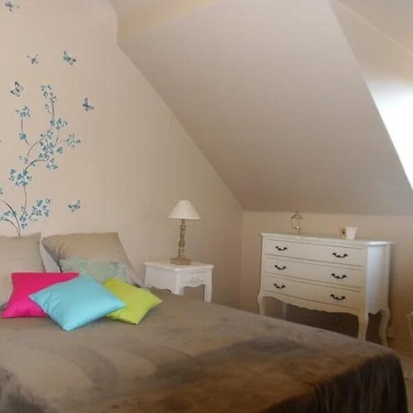 Chambre double dans les Gîtes La Maison d'Anna, la Maison d'Auriane, la Maison côté Marais à Bourges en Berry dans le Cher en Centre Val de Loire