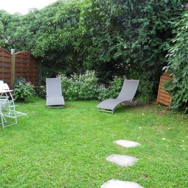 Jardin privatif du Gîtes La Maison d'Anna, la Maison d'Auriane, la Maison côté Marais à Bourges en Berry dans le Cher en Centre Val de Loire