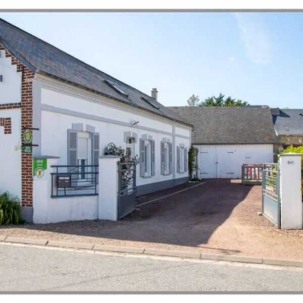 Cour privative des Gîtes La Ferme de Capucine en Baie de Somme dans les Hauts de France proche de Cayeux sur Mer et Saint Valéry sur Somme