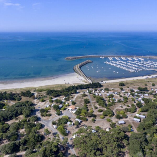 Vue aérienne du Camping Sandaya La Bosse en Vendée en Pays de Loire