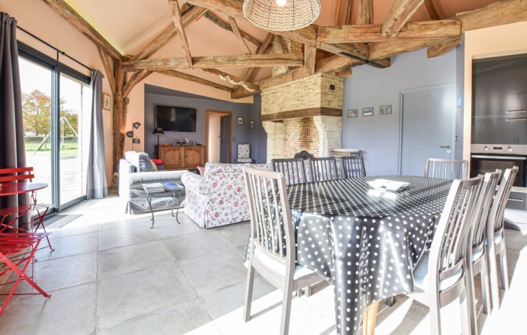 Grande pièce à vivre du Gîte Le Copain Vert en Normandie à Hattenville en Seine Maritime