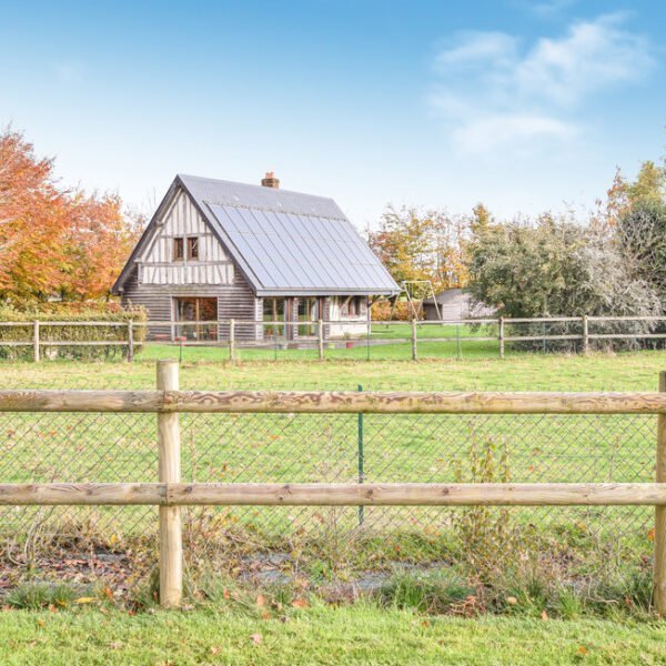 Gîte Pomme Cannelle en Normandie à Hattenville en Seine Maritime sur son terrain clos