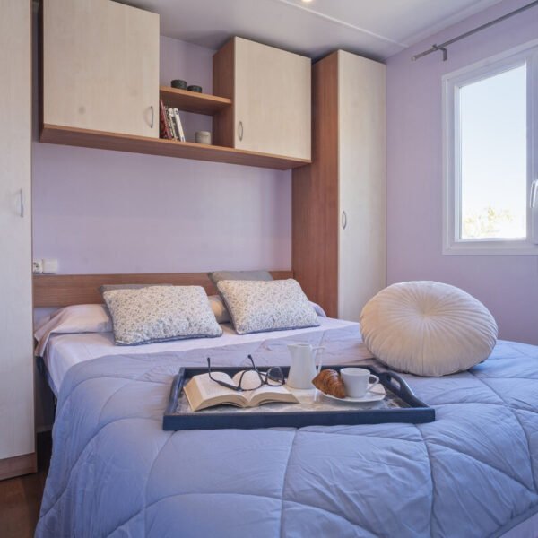 Chambre double au Camping Castell Mar en Espagne sur la Costa Brava proche d' Empuriabrava
