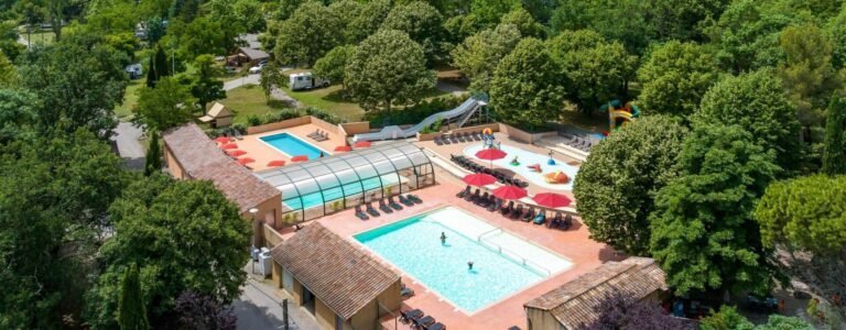 vue du ciel du camping les jardins de Privas