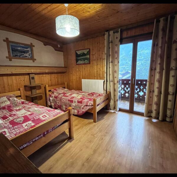 Chambre familiale des Gîtes Chez Felix à Morzine en Haute Savoie dans les Alpes