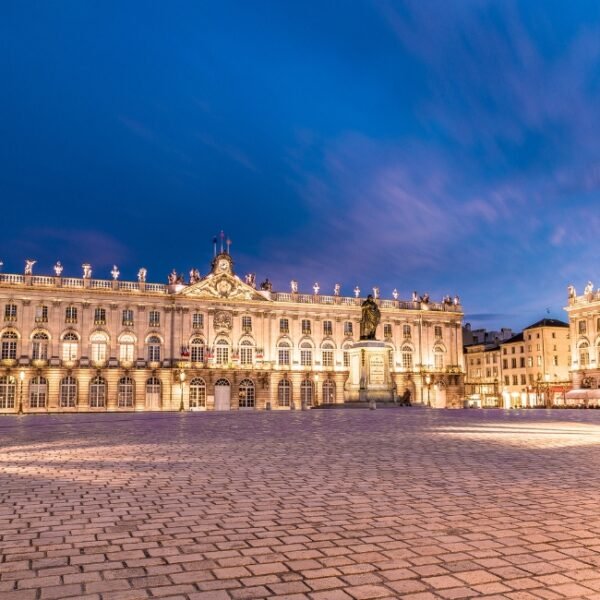 Place Stanislas, proche de l'Hôtel Littéraire Stendhal à Nancy en Lorraine dans le Grand Est en France