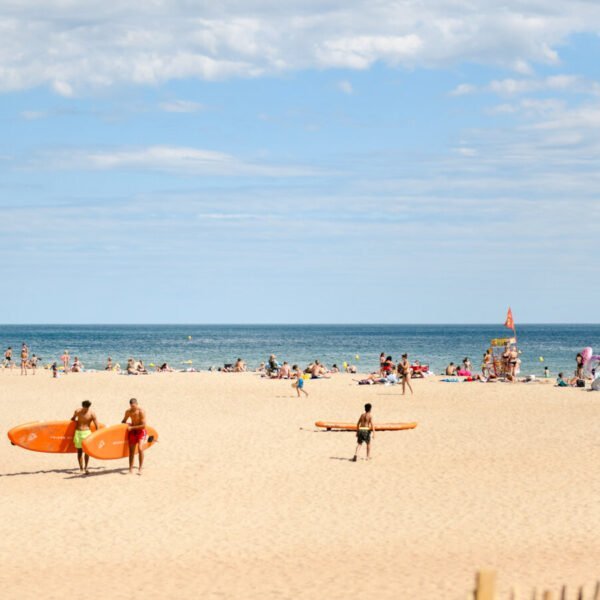 Plage du Camping Sunelia Les Sablons dans l'Hérault à Portiragnes au bord de la Méditerranée en Occitanie