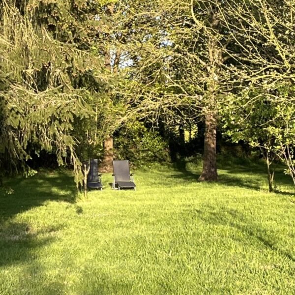 Jardin clos des Gîtes de la Marette en Bretagne près de Brocéliande dans les Cotes d'Armor