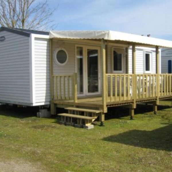 Mobilhome du Rivière près du Camping la Plage de l'Orb à Cessenon sur Orb dans l'Hérault en Occitanie