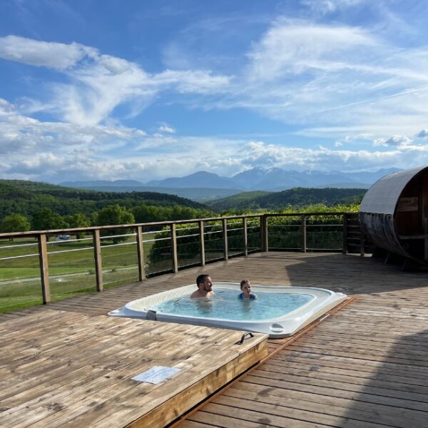Camping Domaine de la Besse - Pyrénées - Ariège - Camon - Animaux acceptés - Chiens acceptés - EmmeneTonChien.com
