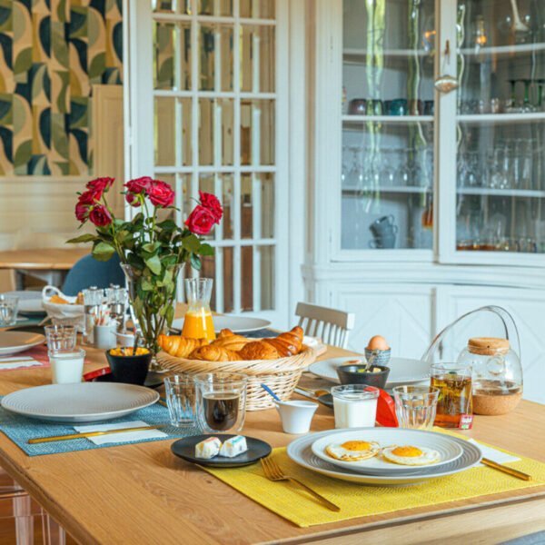 Petit déjeuner à la Maison d'Hôtes Clos Marcamps entre Bordeaux et Blaye en Gironde en Nouvelle Aquitaine