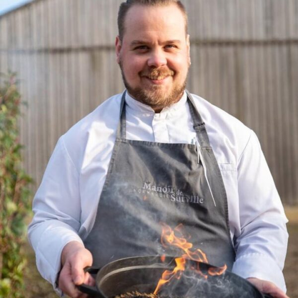 Chef du restaurant gastronomique du Manoir de Surville, établissement Haut de Gamme dans l'Eure en Normandie