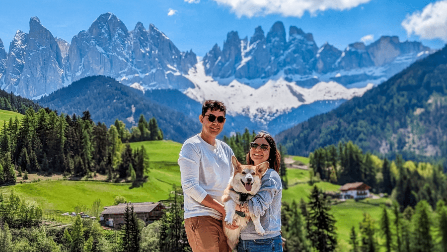 Les Dolomites avec un chien