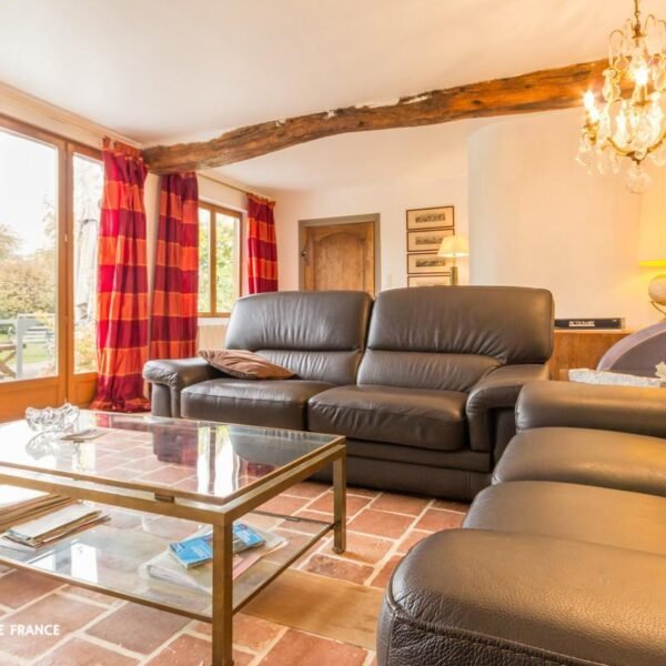 Salon d'un des Gites à Beauficel-en-Lyons en Normandie dans l'Eure