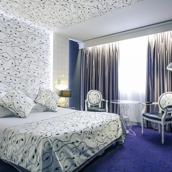 Chambre double de l'Hôtel Mercure Bordeaux Aéroport en Gironde en Nouvelle Aquitaine en France