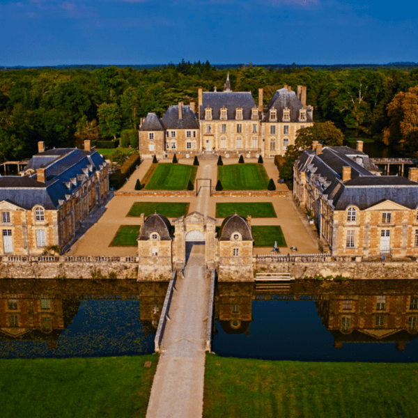 Vous pouvez organiser un séjour dans la région des châteaux de la Loire avec votre chien en septembre
