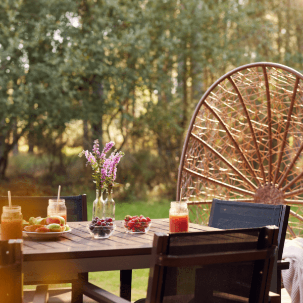 Petit déjeuner dans le domaine Le Bois aux Daims de Center Parcs où les chiens sont acceptés pour un séjour en septembre