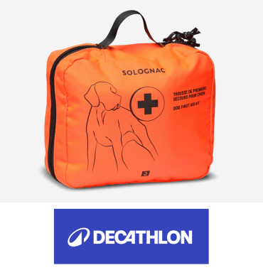 Gardez votre chien en sécurité pendant vos aventures grâce à la trousse de premiers secours pour chien Decathlon Solognac